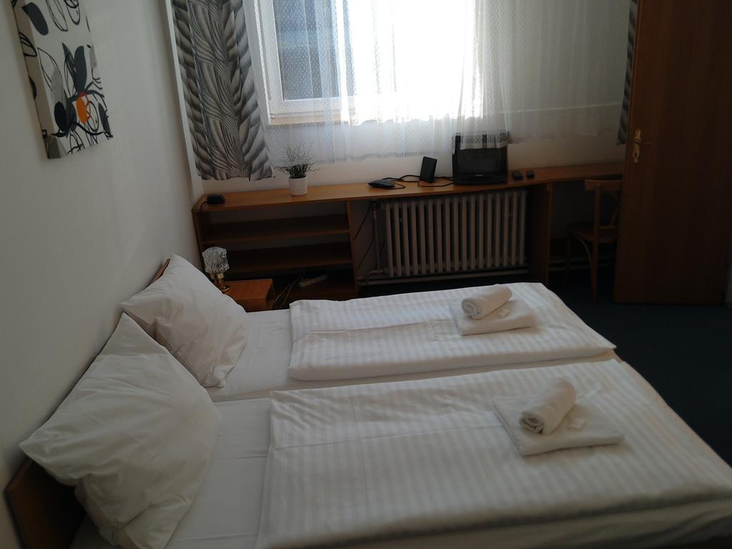 Skalka Hotel ปราก ภายนอก รูปภาพ